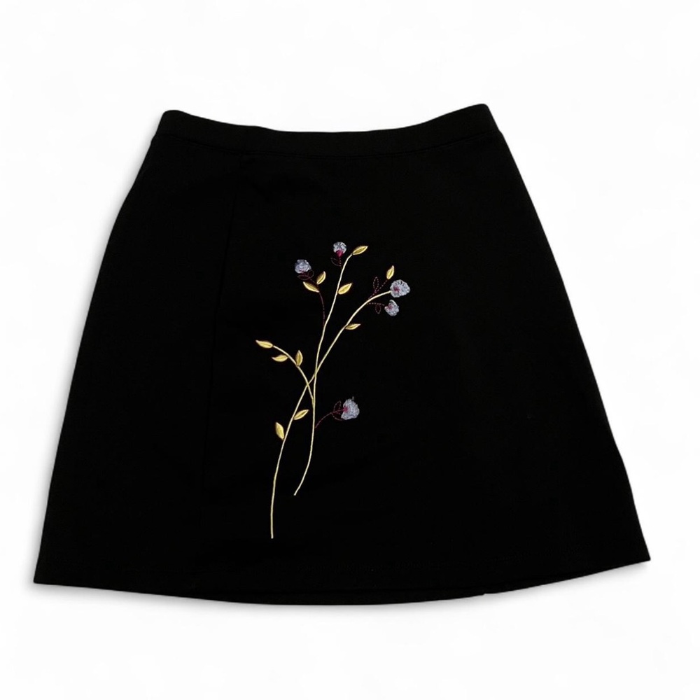 Vintage Express Embroidered Floral A-Line Skirt (Size XS)